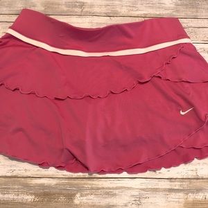 Nike pink tennis skirt sz large